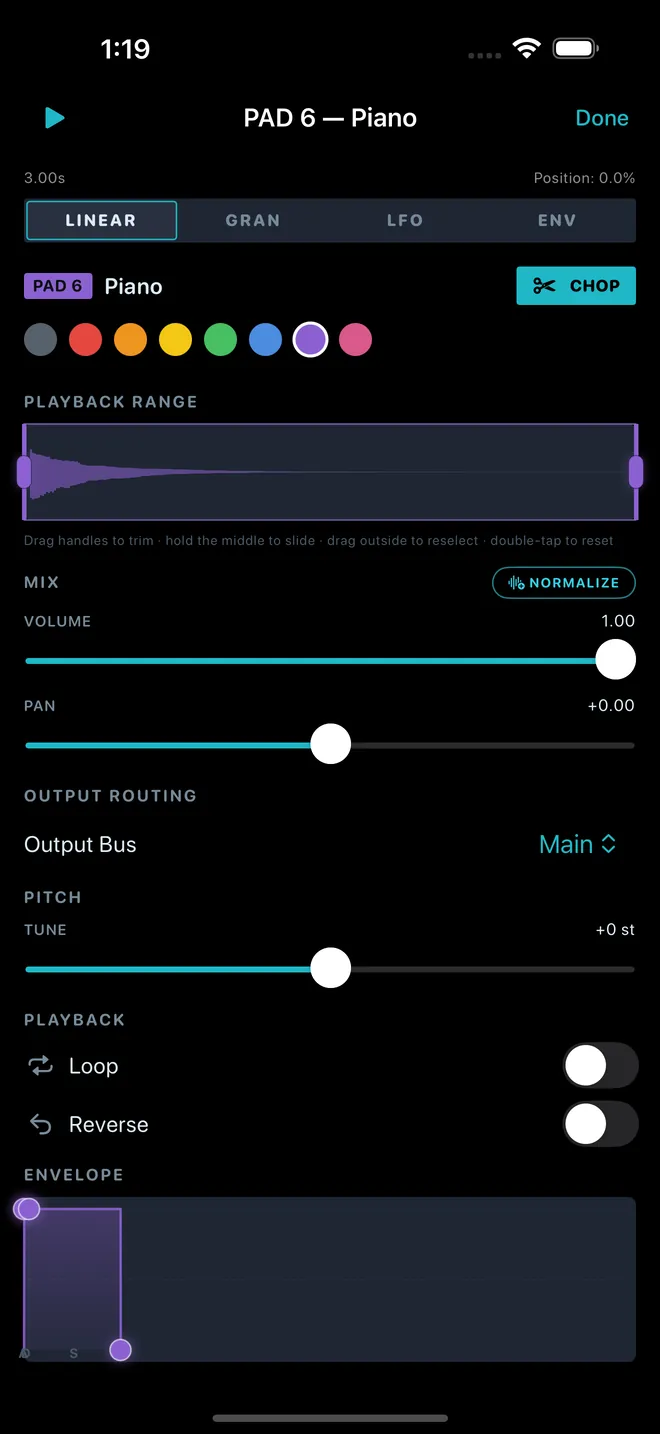 Pad 6, Piano, in the pad editor, with its name and a row of colour swatches.